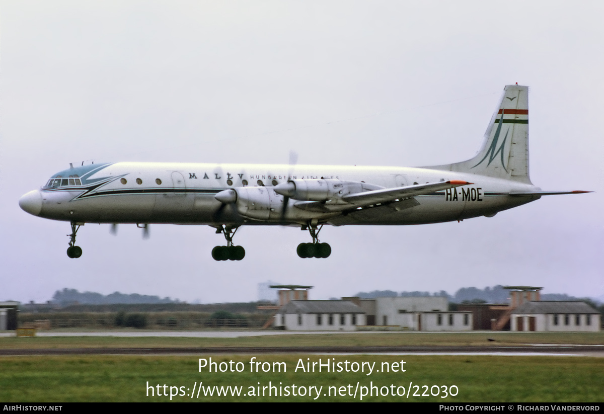 Aircraft Photo of HA-MOE | Ilyushin Il-18V | Malév - Hungarian Airlines | AirHistory.net #22030