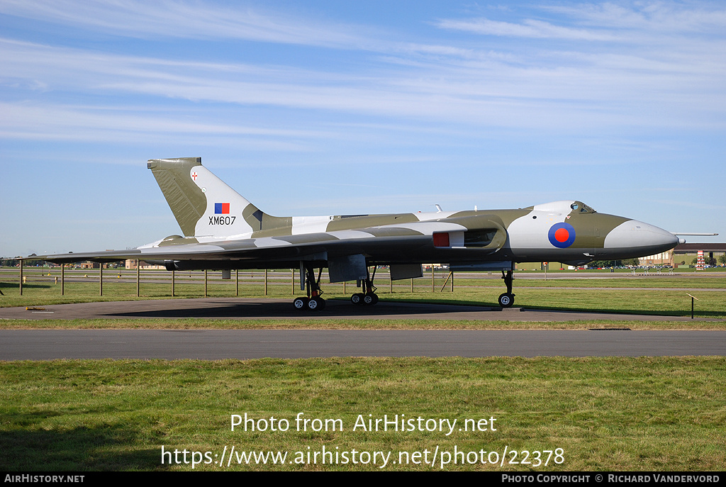 Aircraft Photo of XM607 | Avro 698 Vulcan B.2 | UK - Air Force | AirHistory.net #22378