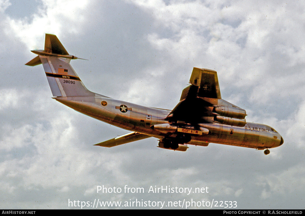 Aircraft Photo of 63-8090 / 38090 | Lockheed C-141A Starlifter | USA - Air Force | AirHistory.net #22533