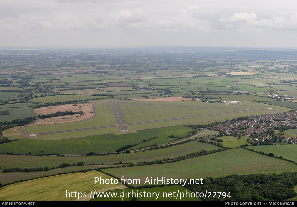 Airport photo of Chalgrove (EGLJ) in England, United Kingdom ...