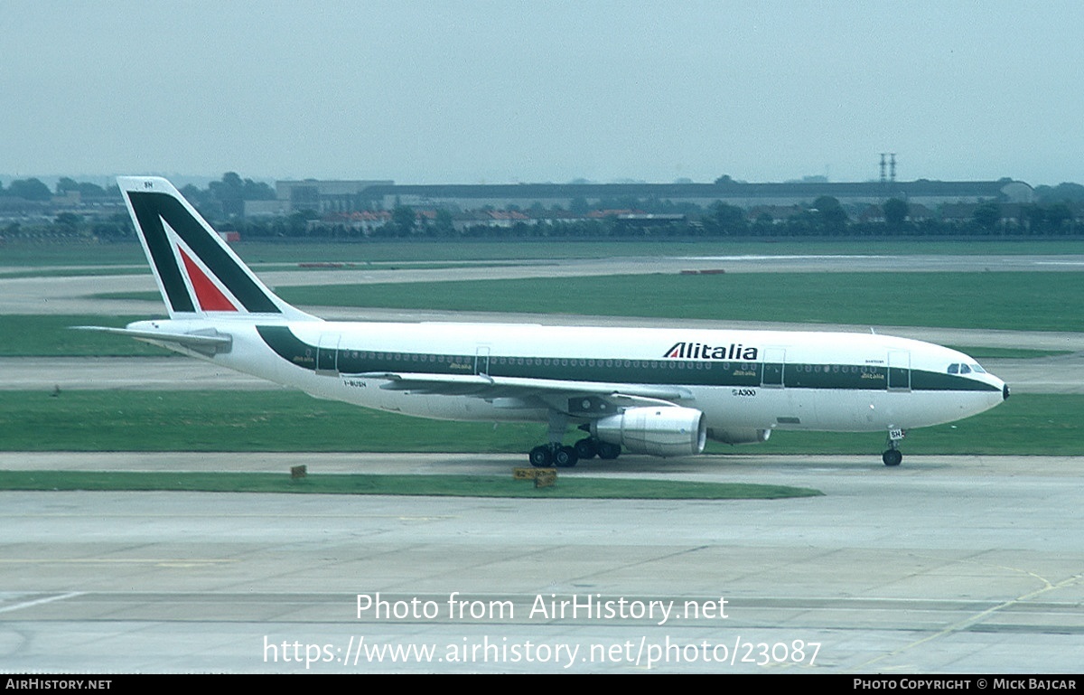 Aircraft Photo of I-BUSH | Airbus A300B4-203 | Alitalia | AirHistory.net #23087