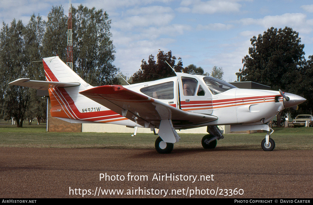 Aircraft Photo of N4971W | Rockwell Commander 114 | AirHistory.net #23360