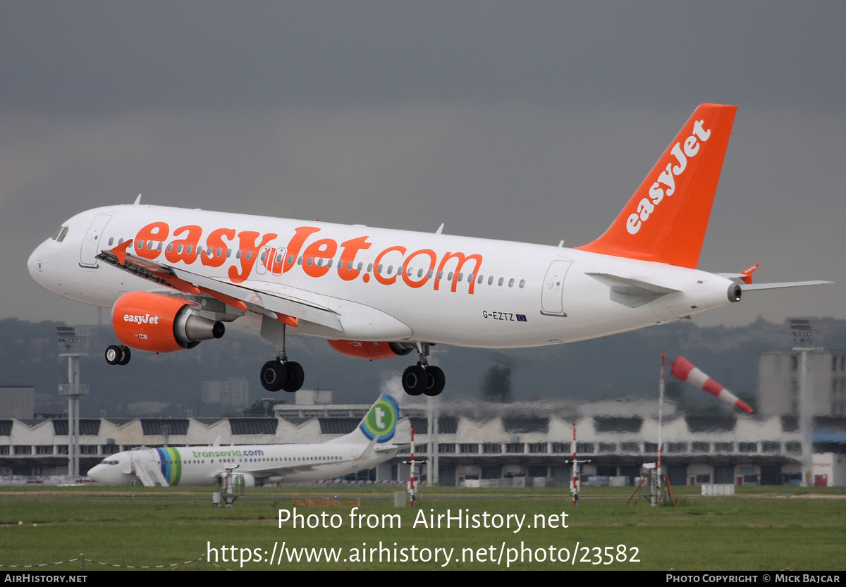 Aircraft Photo of G-EZTZ | Airbus A320-214 | EasyJet | AirHistory.net #23582