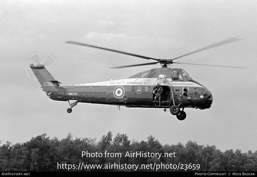 Aircraft Photo of XM330 | Westland WS-58 Wessex HAS.1 | UK - Air Force | AirHistory.net #23659