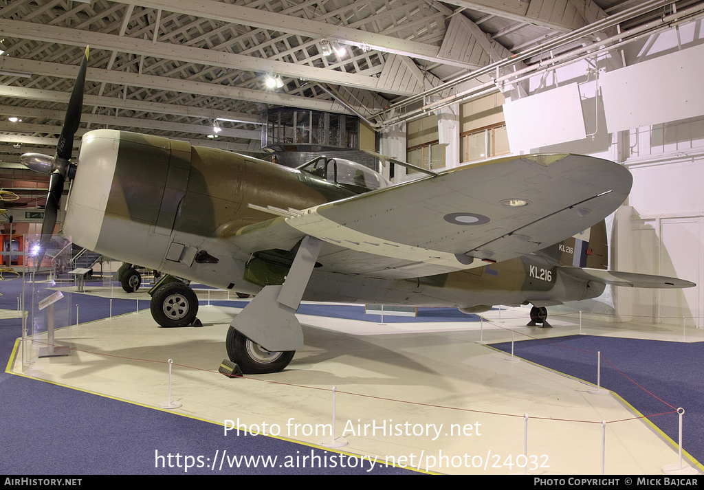 Aircraft Photo of KL216 | Republic P-47D Thunderbolt | UK - Air Force | AirHistory.net #24032