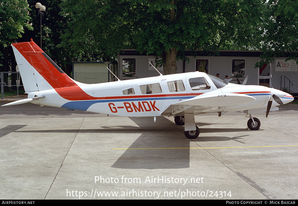 Aircraft Photo of G-BMDK | Piper PA-34-220T Seneca III | AirHistory.net #24314