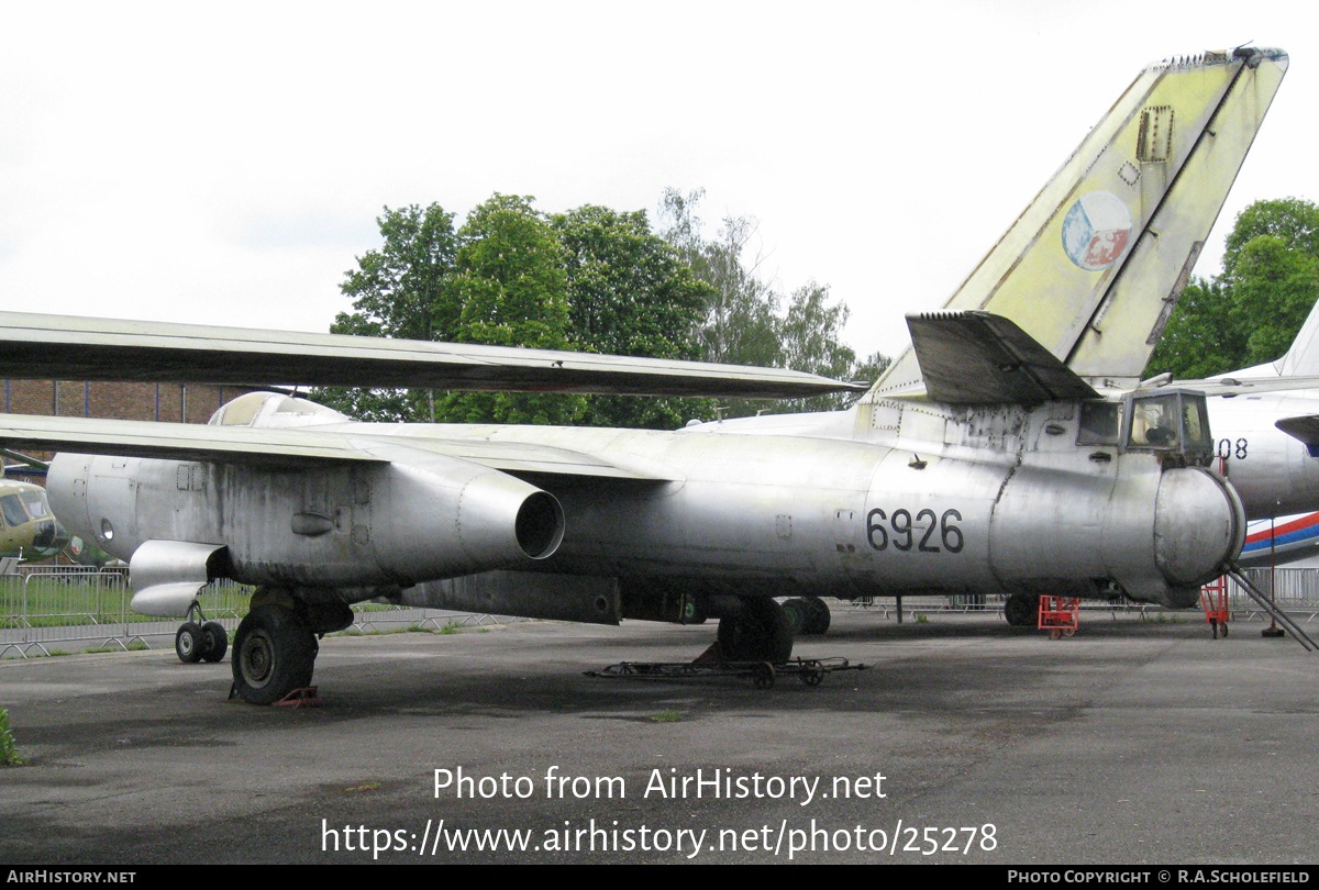 Aircraft Photo of 6926 | Ilyushin Il-28RTR | Czechia - Air Force | AirHistory.net #25278