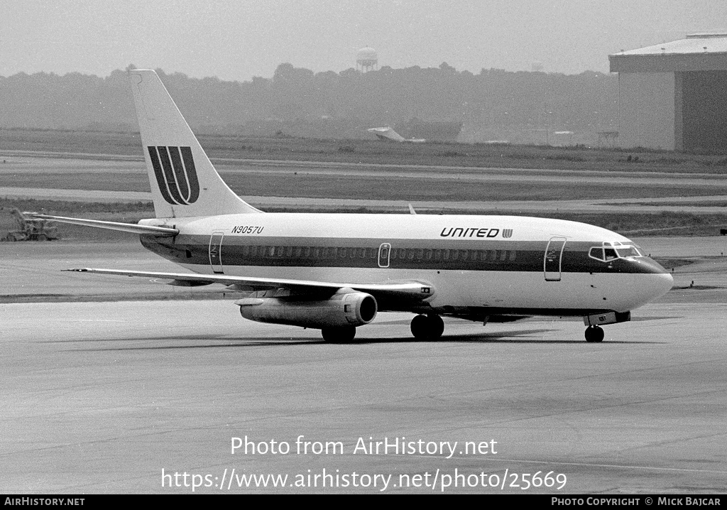 Aircraft Photo of N9057U | Boeing 737-222 | United Airlines | AirHistory.net #25669