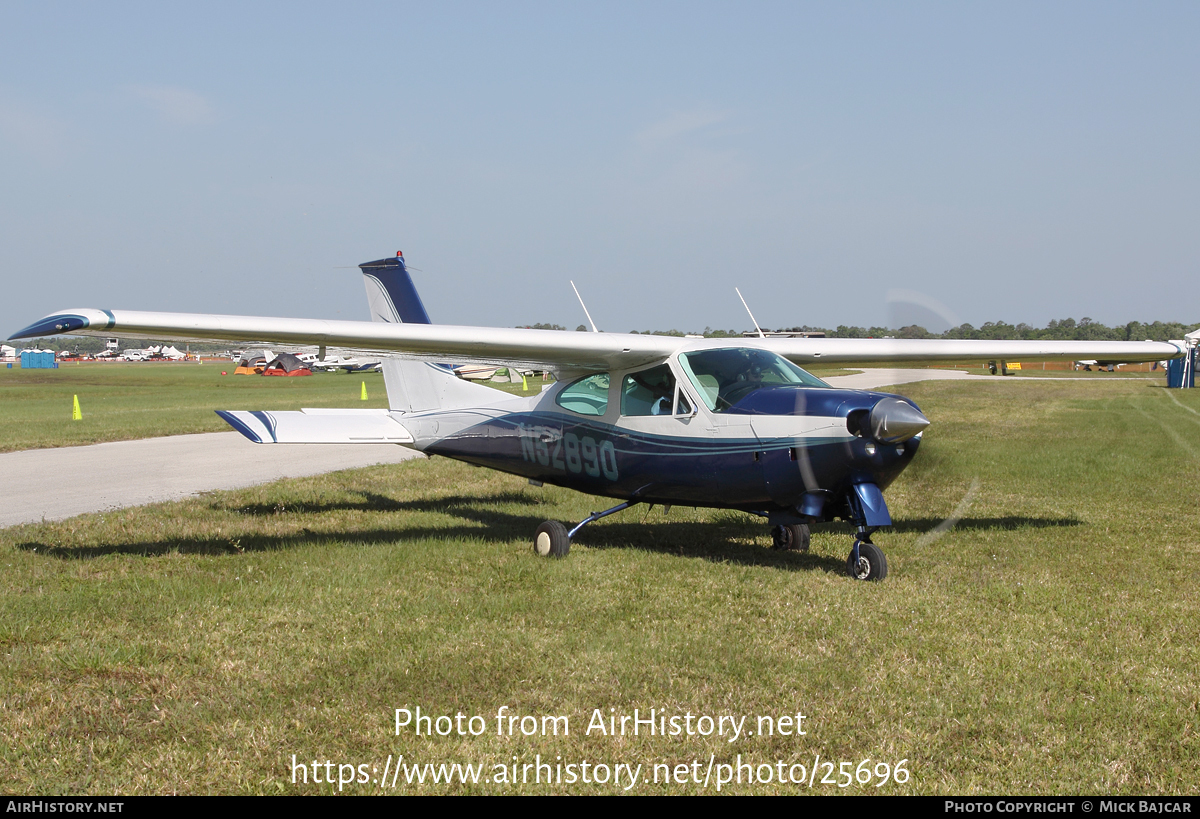 Aircraft Photo of N52890 | Cessna 177RG Cardinal RG | AirHistory.net #25696