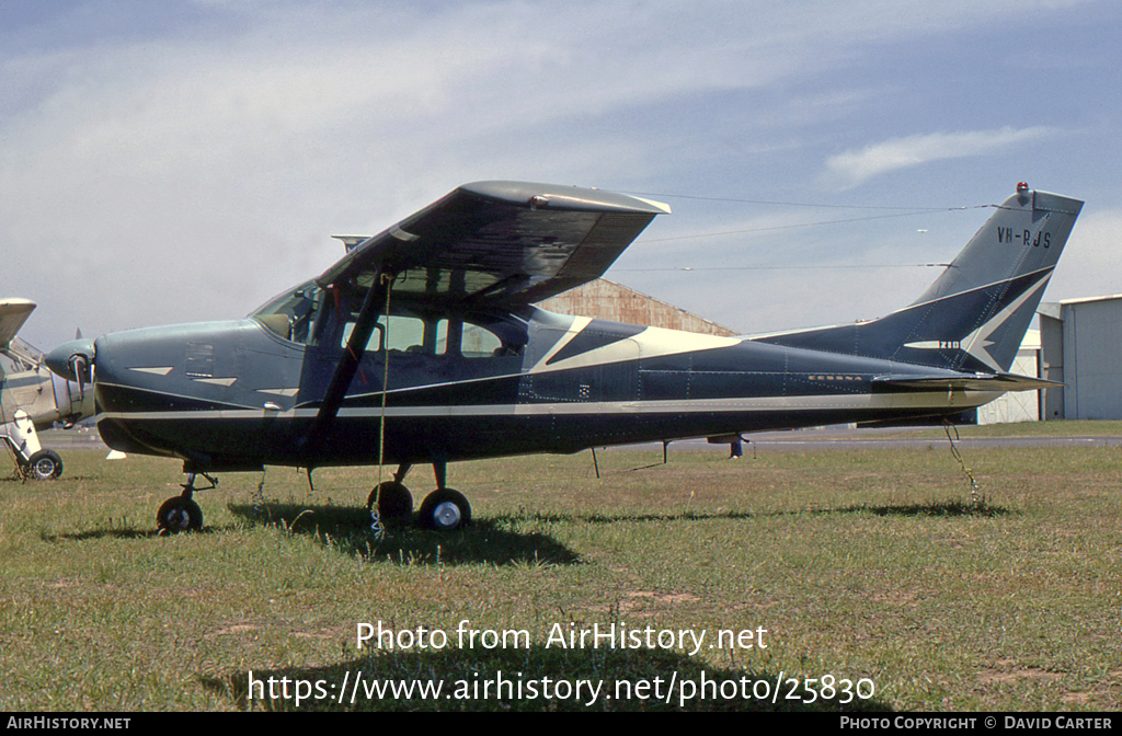 Aircraft Photo of VH-RJS | Cessna 210 | AirHistory.net #25830