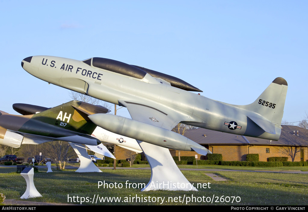 Aircraft Photo of 52-9590 / 52595 | Lockheed T-33A | USA - Air Force | AirHistory.net #26070