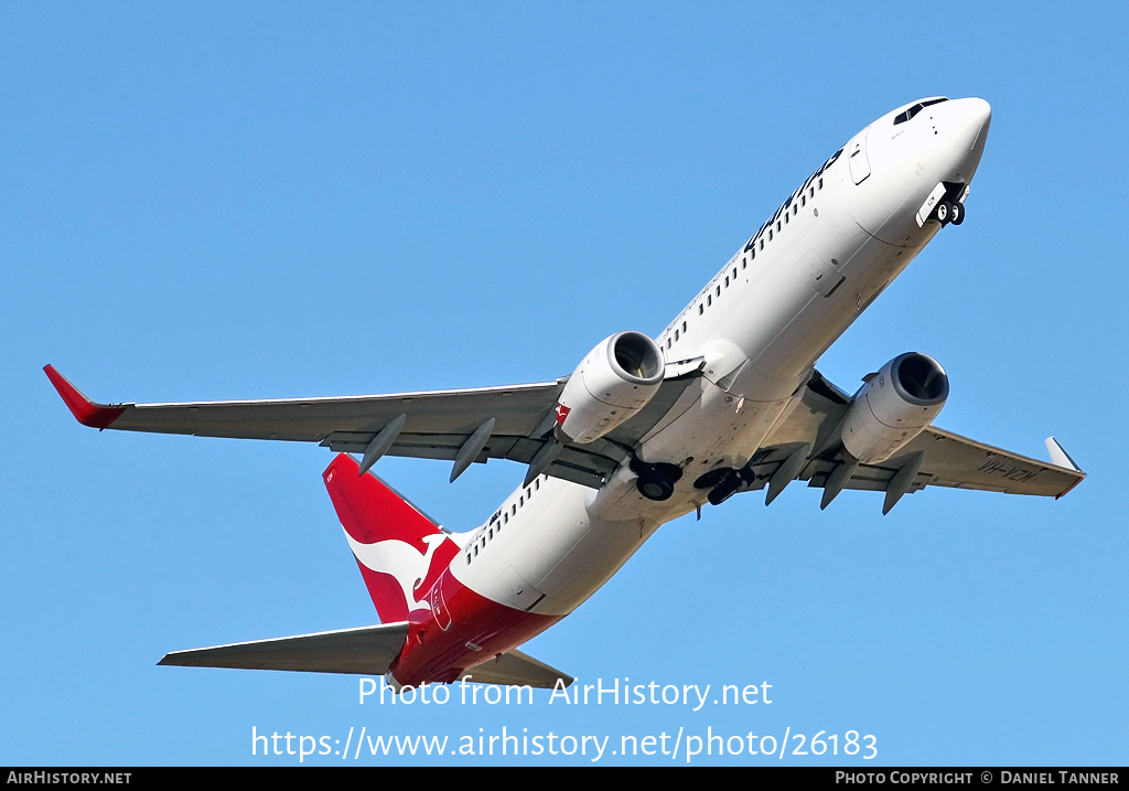 Aircraft Photo of VH-VZM | Boeing 737-838 | Qantas | AirHistory.net #26183