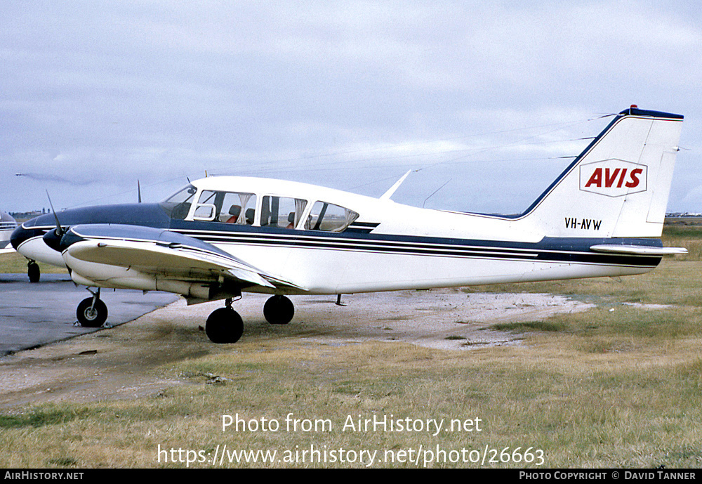 Aircraft Photo of VH-AVW | Piper PA-23-250 Aztec B | Avis | AirHistory.net #26663