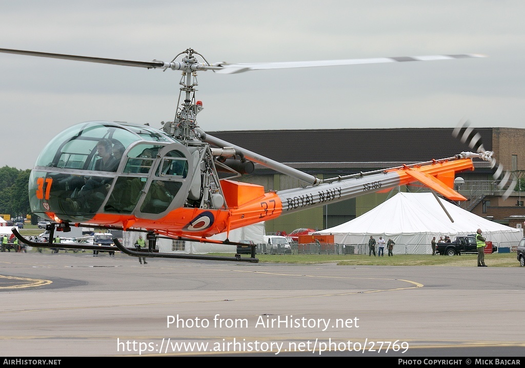 Aircraft Photo of G-ASAZ / XS165 | Hiller UH-12E4 | UK - Navy | AirHistory.net #27769