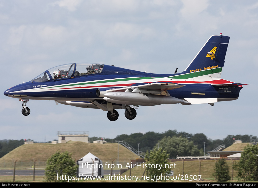 Aircraft Photo of MM55052 | Aermacchi MB-339PAN | Italy - Air Force | AirHistory.net #28507