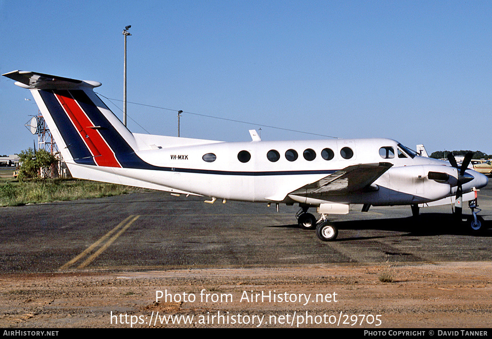 Aircraft Photo of VH-MXK | Beech 200 Super King Air | Lloyd Aviation | AirHistory.net #29705