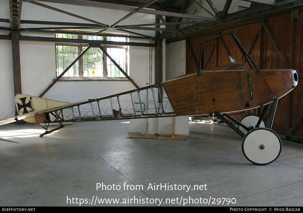 Aircraft Photo Of 350/17 | LVG B.II | Germany - Air Force | AirHistory ...