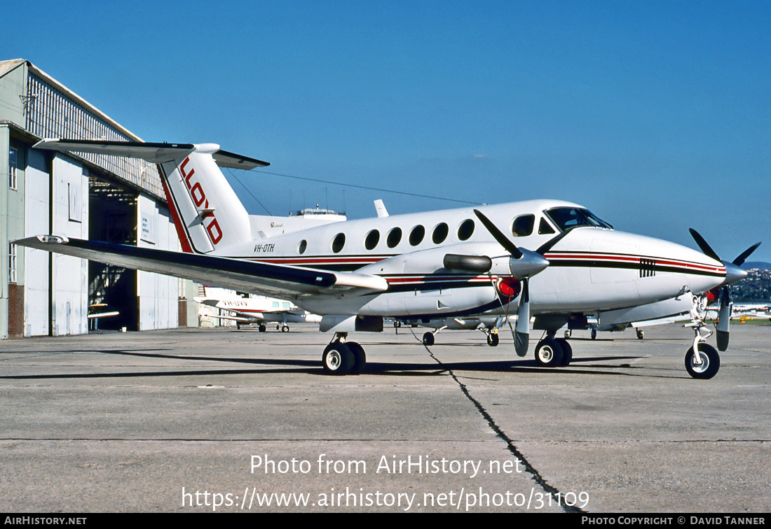 Aircraft Photo of VH-OTH | Beech B200C Super King Air | Lloyd Aviation | AirHistory.net #31109