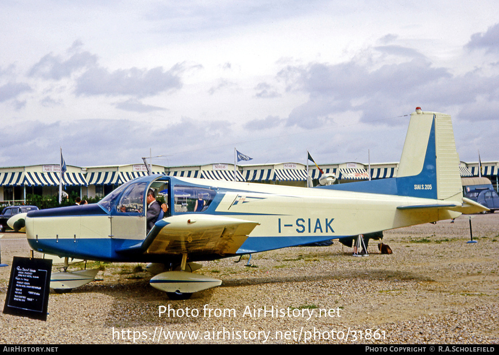 Aircraft Photo of I-SIAK | SIAI-Marchetti S-205-18F | AirHistory.net #31861