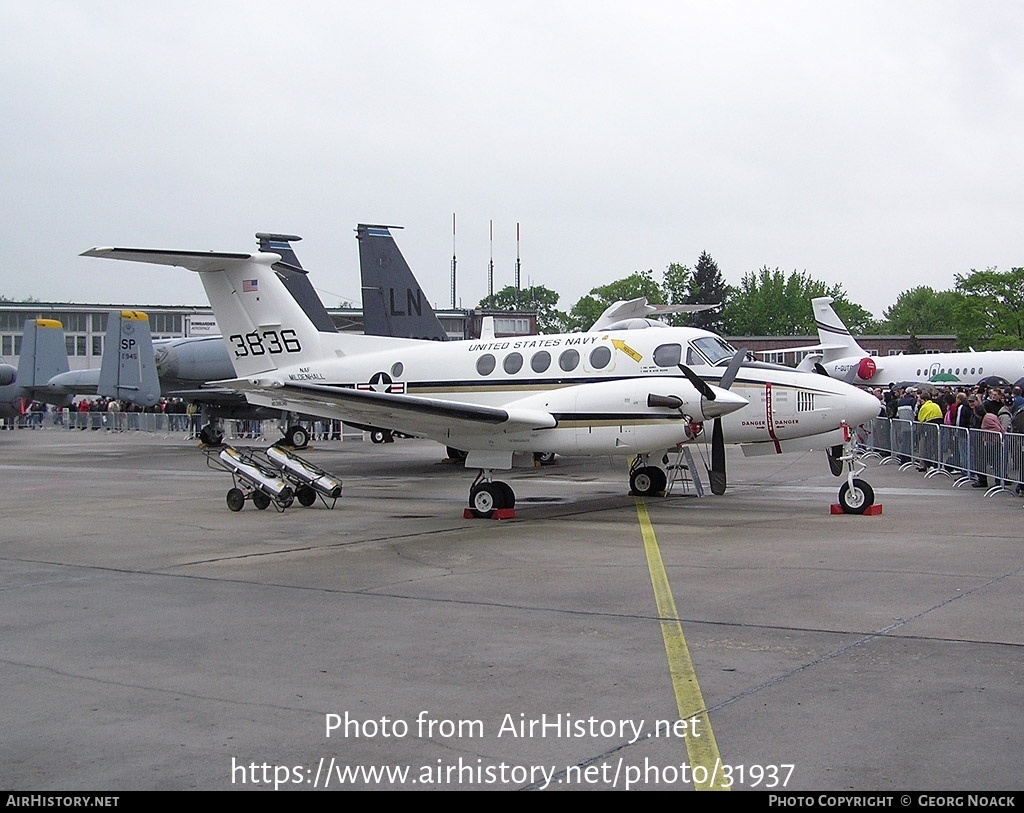 Aircraft Photo of 163836 / 3836 | Beech UC-12M Super King Air (A200C) | USA - Navy | AirHistory.net #31937