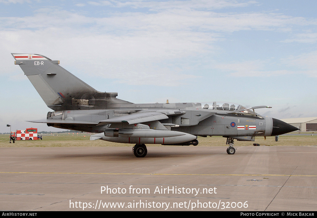 Aircraft Photo of ZA447 | Panavia Tornado GR4(T) | UK - Air Force | AirHistory.net #32006