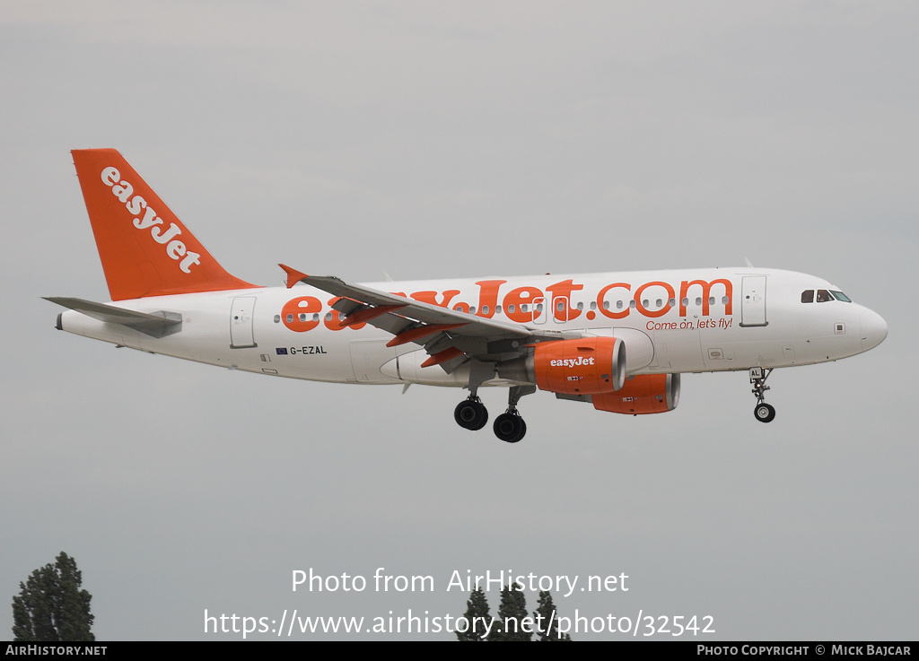 Aircraft Photo of G-EZAL | Airbus A319-111 | EasyJet | AirHistory.net #32542