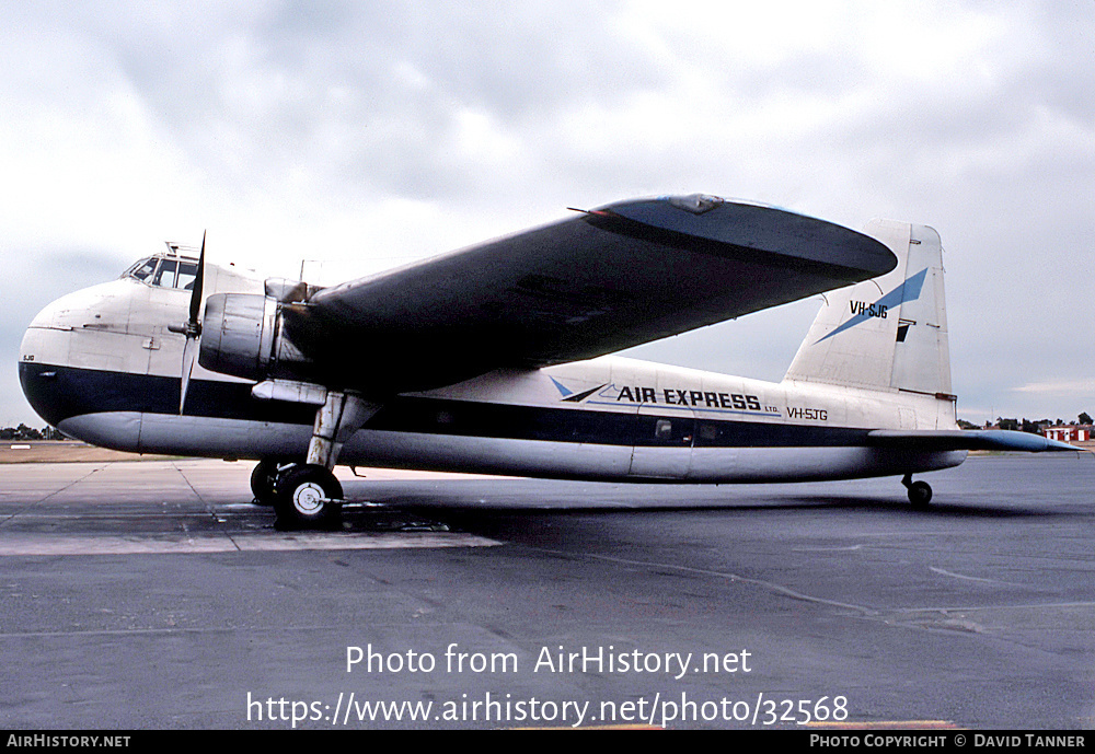 Aircraft Photo of VH-SJG | Bristol 170 Freighter Mk31E | Air Express | AirHistory.net #32568