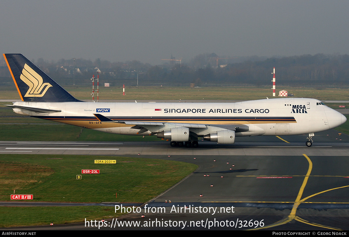 Aircraft Photo of 9V-SFK | Boeing 747-412F/SCD | Singapore Airlines Cargo | AirHistory.net #32696