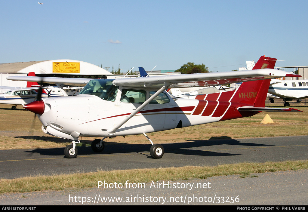 Aircraft Photo of VH-UZM | Cessna 172RG Cutlass RG II | Flight Training Australia | AirHistory.net #33256