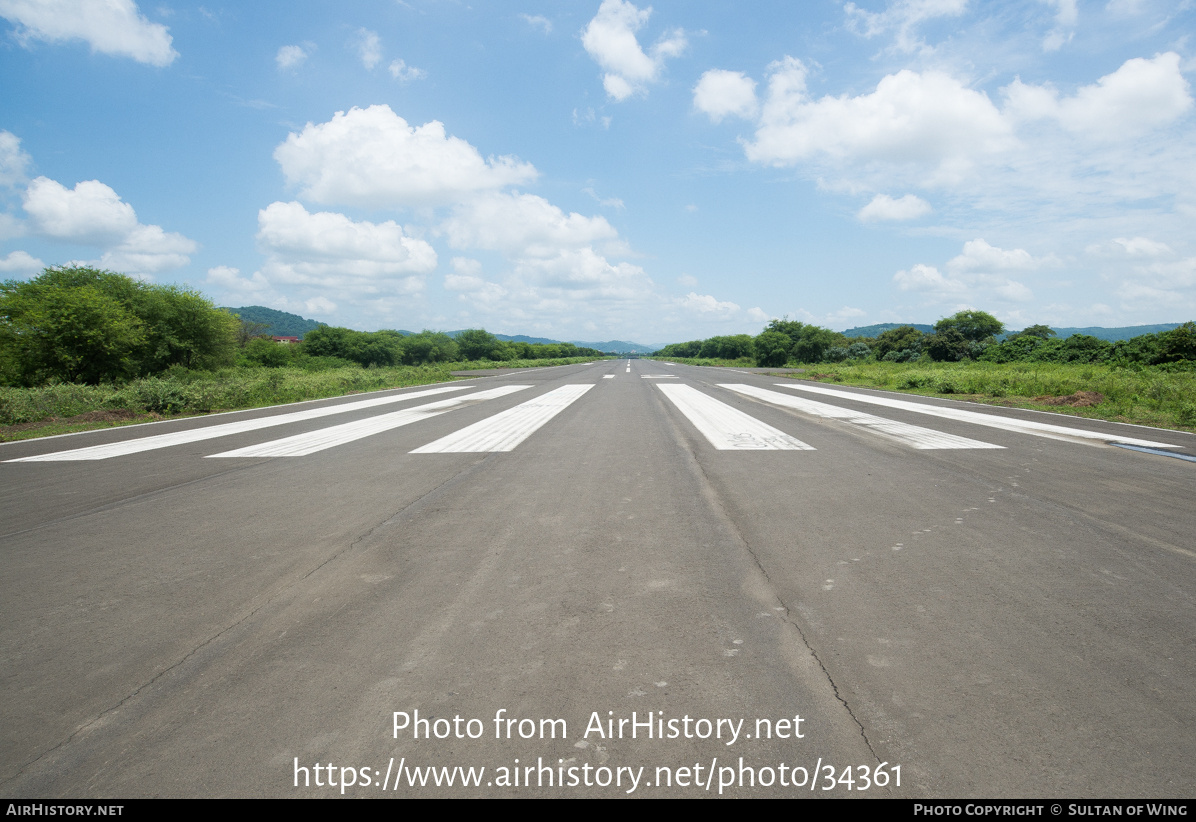 Airport photo of Portoviejo - Reales Tamarindos (SEPV / PVO) (closed) in Ecuador | AirHistory.net #34361