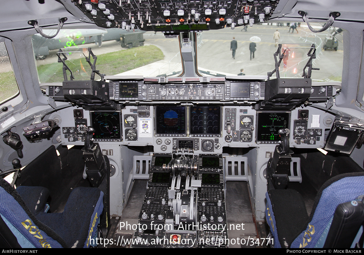 Aircraft Photo of 07-7170 / 77170 | Boeing C-17A Globemaster III | USA - Air Force | AirHistory.net #34771