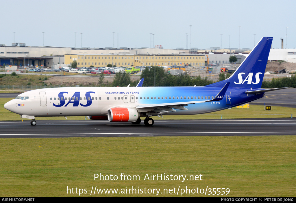 Aircraft Photo of LN-RGI | Boeing 737-86N | Scandinavian Airlines - SAS | AirHistory.net #35559