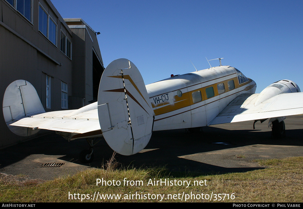 Aircraft Photo of VH-CIJ | Beech E18S | AirHistory.net #35716