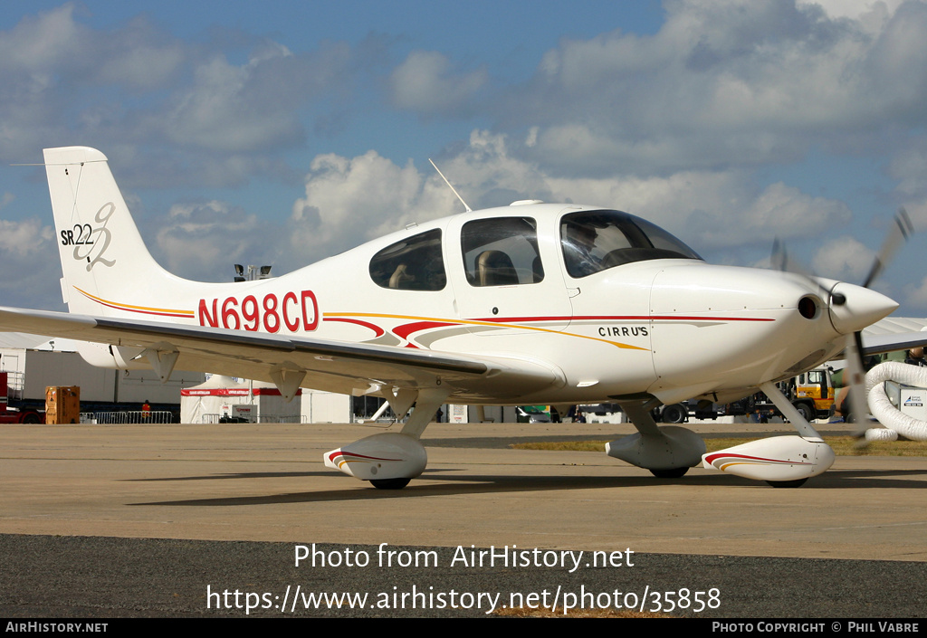 Aircraft Photo of N698CD | Cirrus SR-22 G2 | AirHistory.net #35858