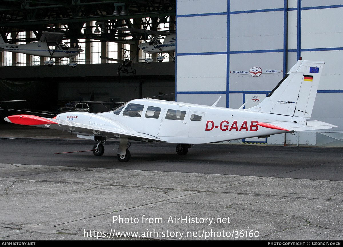 Aircraft Photo of D-GAAB | Piper PA-34-200T Seneca II | Vulcan Air | AirHistory.net #36160