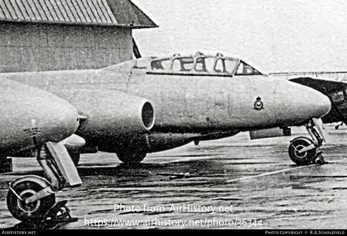 Aircraft Photo of WA637 | Gloster Meteor T7 | UK - Air Force | AirHistory.net #36344