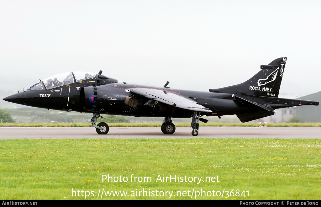 Aircraft Photo of ZB603 | Hawker Siddeley Harrier T8 | UK - Navy | AirHistory.net #36841