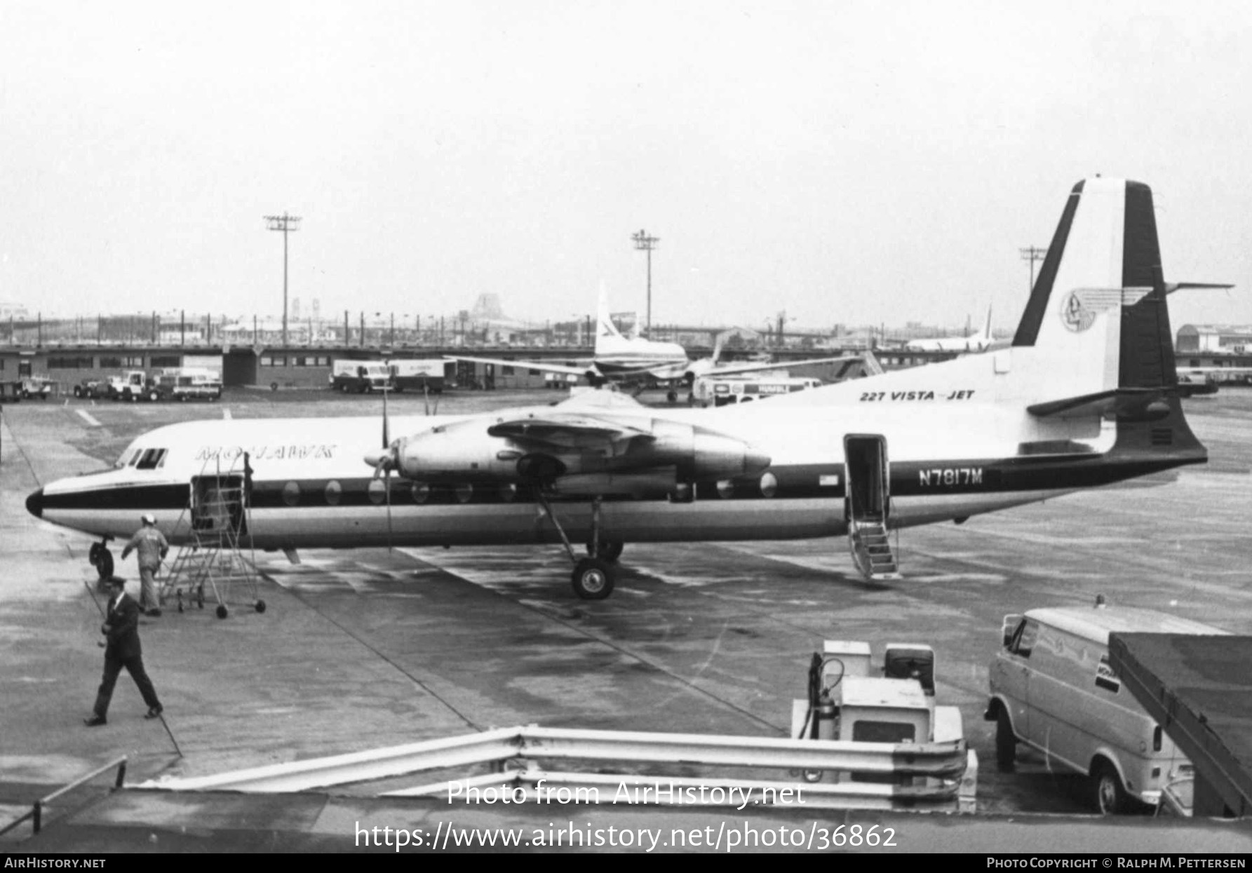 Aircraft Photo of N7817M | Fairchild Hiller FH-227B | Mohawk Airlines | AirHistory.net #36862