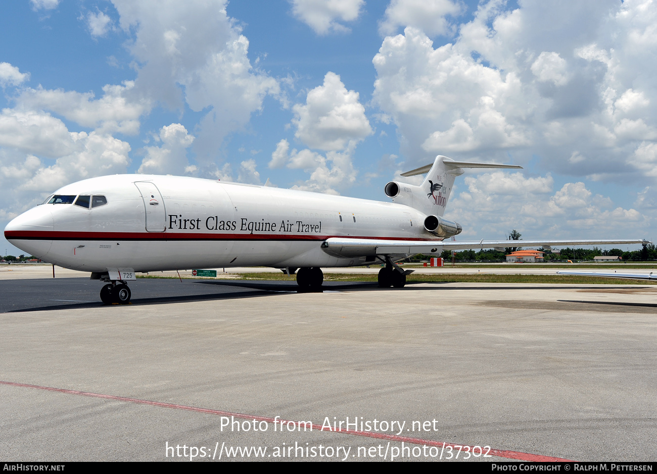 Aircraft Photo of N725CK | Boeing 727-224/Adv(F) | Tex Sutton Equine Air Transportation | AirHistory.net #37302