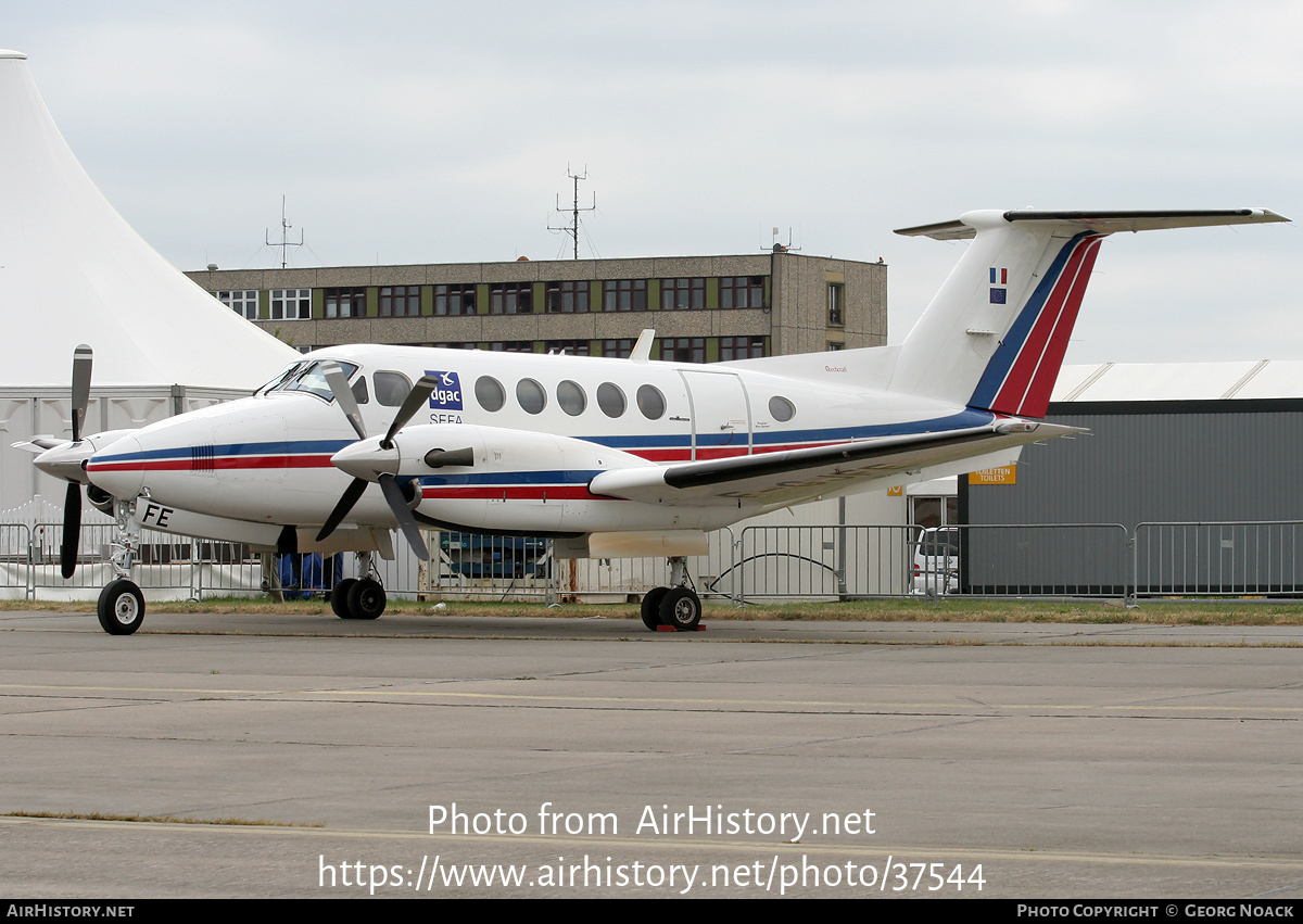 Aircraft Photo of F-GJFE | Beech B200 Super King Air | DGAC - Direction Générale de l'Aviation Civile | AirHistory.net #37544