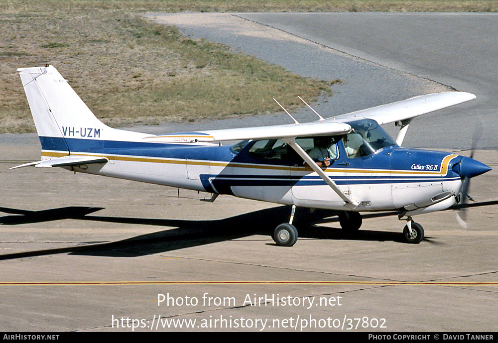 Aircraft Photo of VH-UZM | Cessna 172RG Cutlass RG II | AirHistory.net #37802