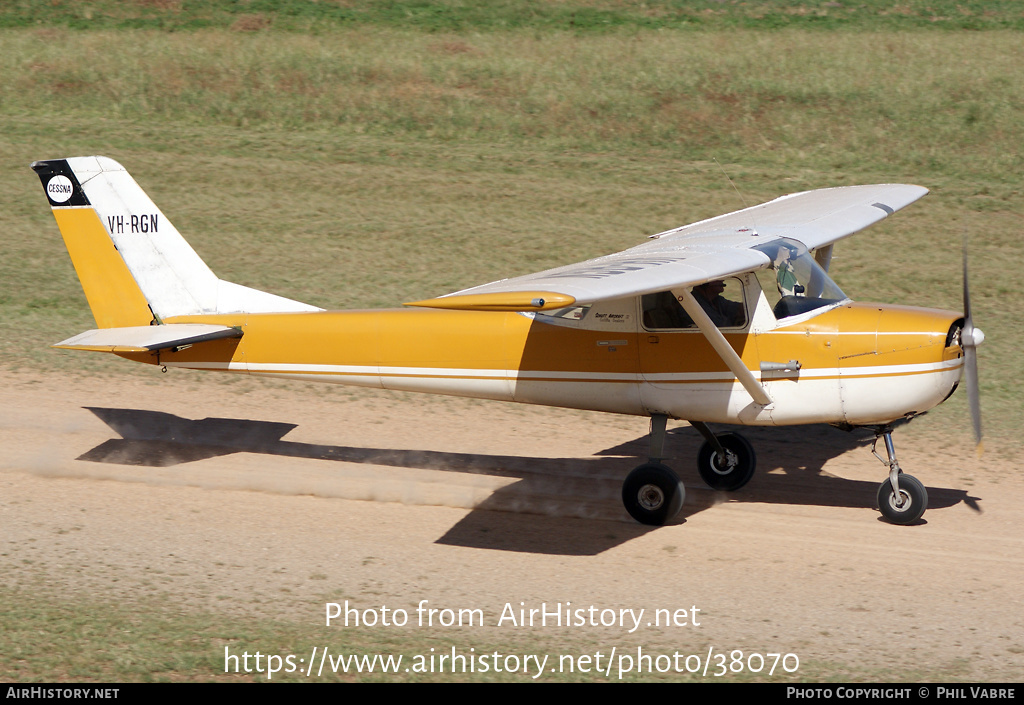 Aircraft Photo of VH-RGN | Cessna 150F | AirHistory.net #38070