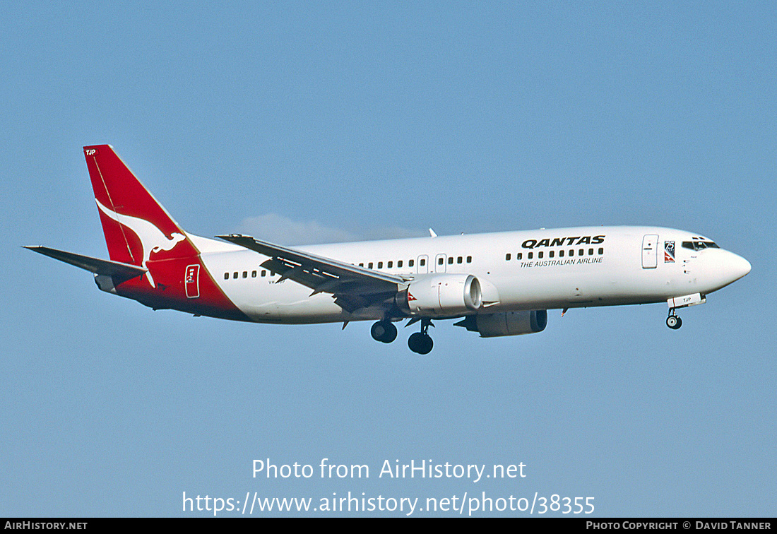 Aircraft Photo of VH-TJP | Boeing 737-476 | Qantas | AirHistory.net #38355