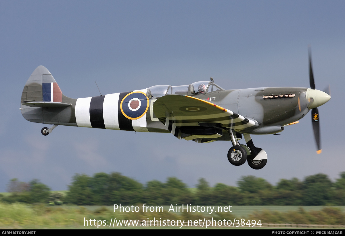 Aircraft Photo of G-LFIX / ML407 | Supermarine 509 Spitfire T9 | UK - Air Force | AirHistory.net #38494