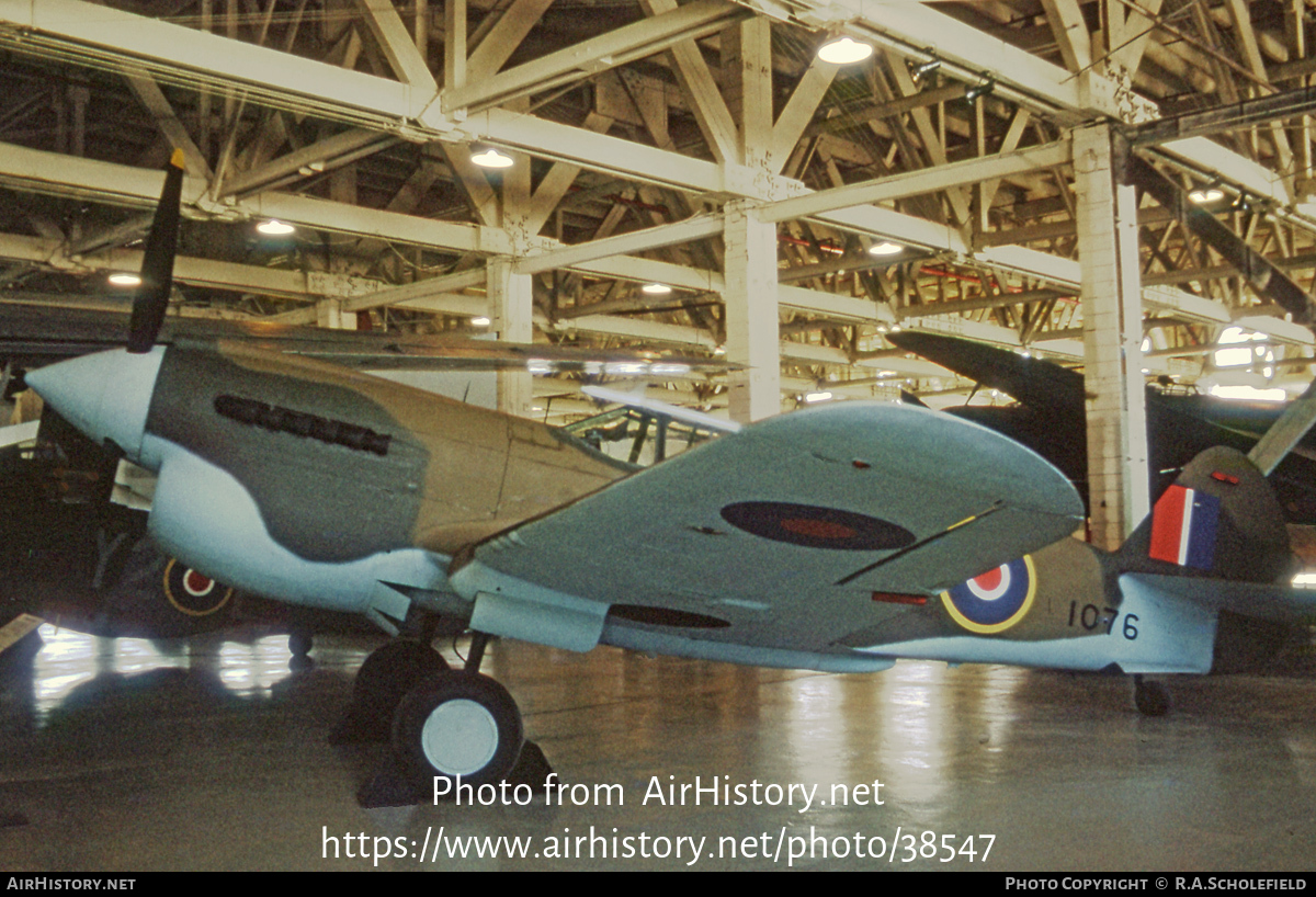 Aircraft Photo of 1076 | Curtiss Kittyhawk Mk1 | Canada - Air Force | AirHistory.net #38547