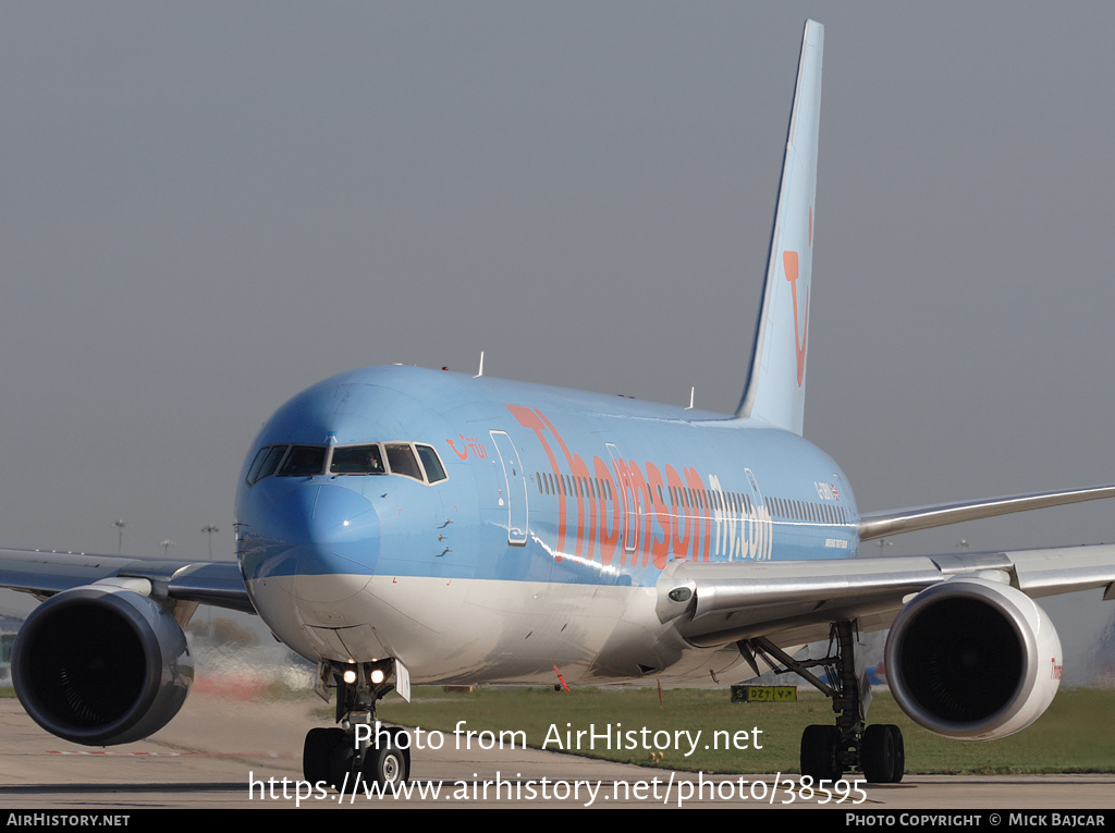 Aircraft Photo of G-OBYI | Boeing 767-304/ER | Thomsonfly | AirHistory.net #38595