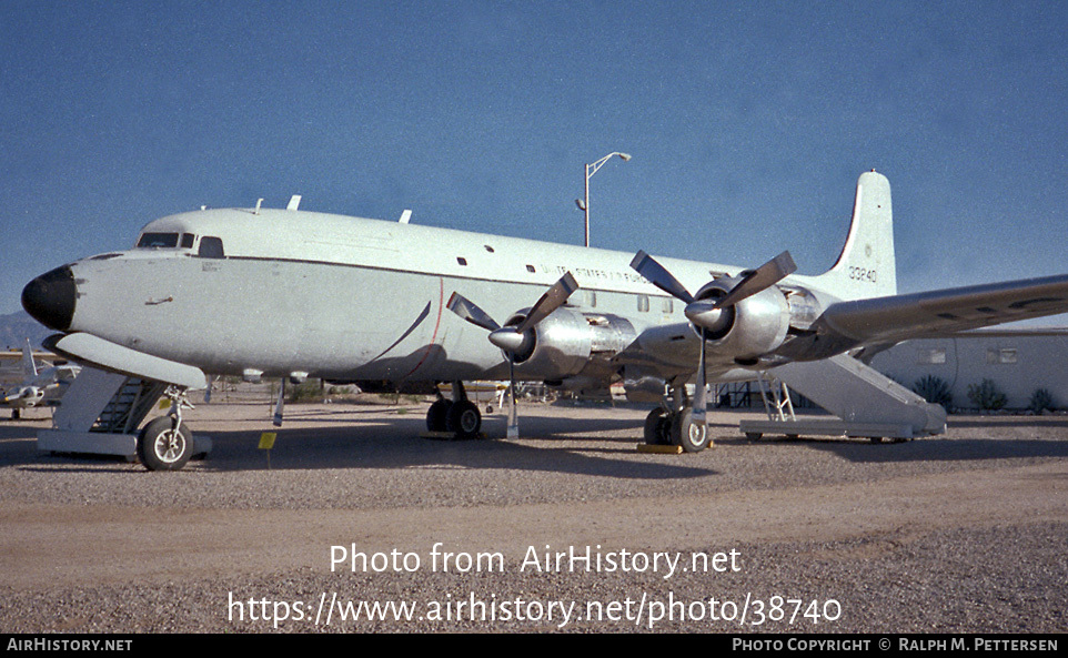 Aircraft Photo of 53-3240 / 33240 | Douglas VC-118A Liftmaster | USA - Air Force | AirHistory.net #38740