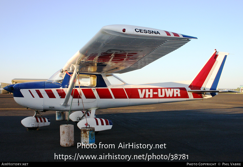 Aircraft Photo of VH-UWR | Cessna 150M | AirHistory.net #38781