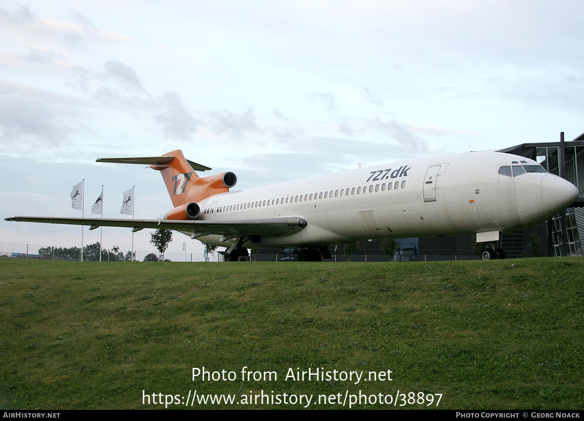 Aircraft Photo of G-BNNI | Boeing 727-276/Adv | AirHistory.net #38897