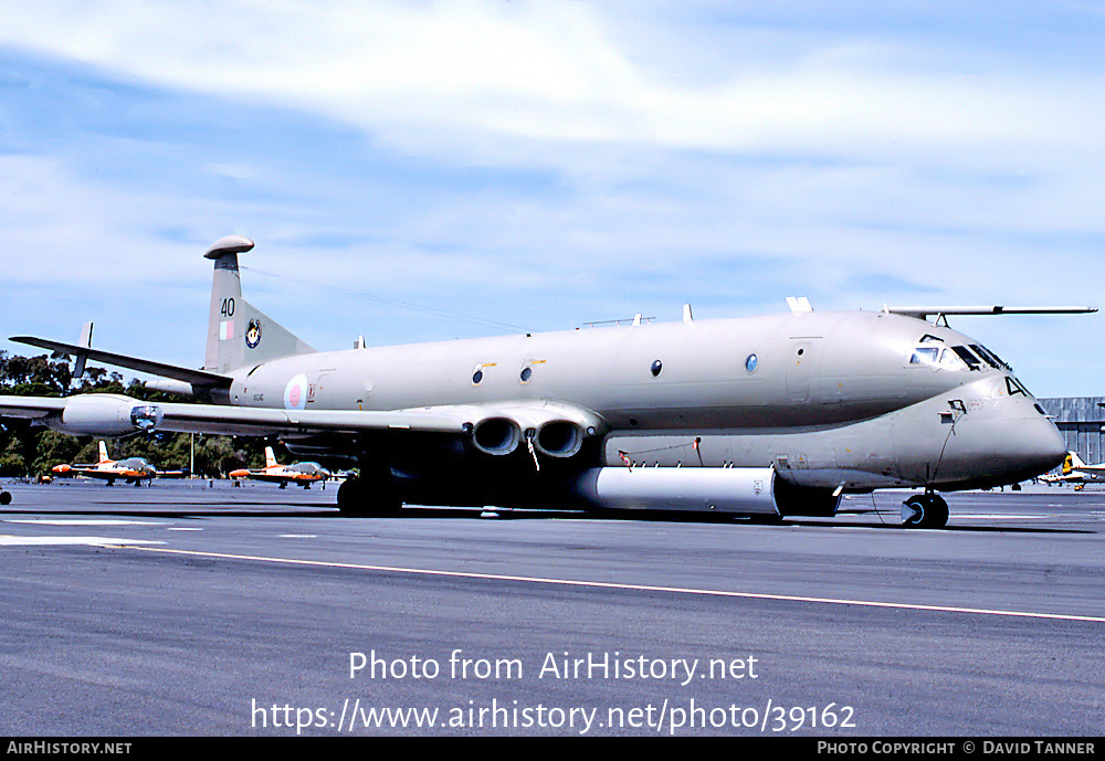 Aircraft Photo of XV240 | Hawker Siddeley HS-801 Nimrod MR.2P | UK - Air Force | AirHistory.net #39162